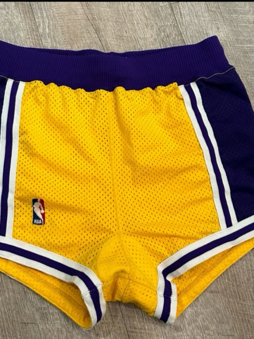 VTG 80s Los Angeles Lakers Sand-Knit MacGregor Mesh Shorts Men's Size 34 L